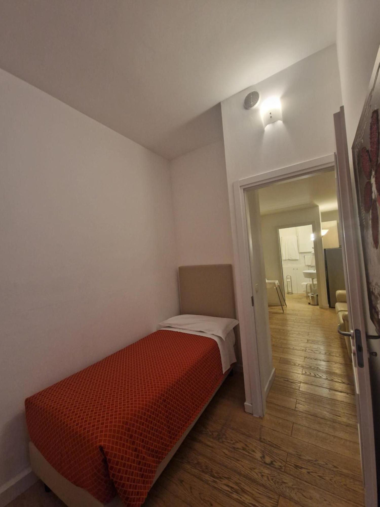 Appartamento con 2 Camere da Letto - Dependance